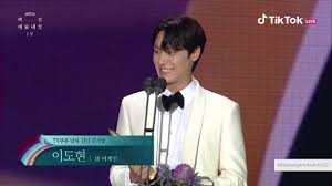 제57회 백상예술대상수상자 · 작품 보러가기. Download 57th Baeksang Arts Awards Live Eng Sub Full Mp4 Mp3 3gp Naijagreenmovies Fzmovies Netnaija