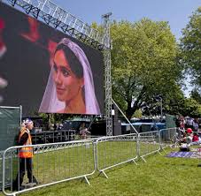 Es wird jede menge prominenz anwesend sein. Harry Und Meghan Albtraum Tv Ubertragung Von Zdf Und Rtl Welt