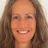 1400+ "Stolt" profiles