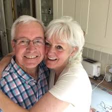 Hello. I started at Cymmer junior School 1951.