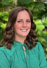 Lori Faulkner's Instagram, Twitter & Facebook