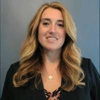 Mandy Glover's Instagram, Twitter & Facebook