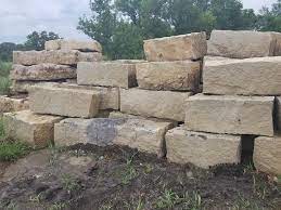 Concrete retaining wall cap is for that finishing touch in architectural detail. Limestone Slabs Ledge Stone Click Photo For Pricing House Of Rocks