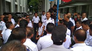 Check spelling or type a new query. Tunjangan Tambahan Pegawai Belum Cair Empat Bulan Pns Kemenhub Mengadu Ke Dprd Sumut Halaman All Tribun Medan
