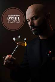 Il vino passito è un vino dolce ottenuto tramite la vinificazione dell'uva vendemmiata più tardi rispetto alle normali vendemmie e fatta appassire. Wine Blog Roll Il Blogger Del Vino Italiano I Migliori Vini Passiti E Liquorosi Italiani Assaggiati Nel 2020
