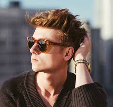 Infact, a lot of men are envious of others who can carry this hairstyle with style. Haircuts For Men With Thick Hair The Best Mens Hairstyles Haircuts