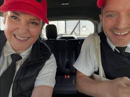 Melanie Lynskey & Elijah Wood BTS Season 3 🩸🐝✨️  #yellowjacketsthebloodhive #yellowjacketsthebloodhivegroup  #YellowjacketsShowtime #Yellowjackets #yellowjacketscharacters  #yellowjacketscast #entertainment #MelanieLynskey #shaunasadecki  #elijahwood ...