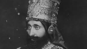 The founder and first king of the hawaiian kingdom was a man who was prophesied to do so before his birth, king kamehameha the great. Kamehameha I Hawaii Facts Wives Biography