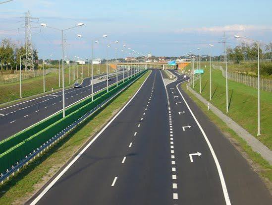 Highway | road | Britannica