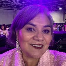 Pat Pyle's Instagram, Twitter & Facebook