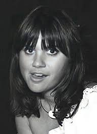Who Remembers Linda Ronstadt in the 60's? Who Remembers a song that Only  Linda Ronstadt could or should sing? How about Blue Bayou?