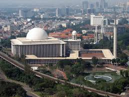 Para wali berdakwah dengan melakukan pendekatan kepada masyarakat melalui budaya. Macam Macam Teori Masuknya Islam Ke Indonesia Kelas Pintar