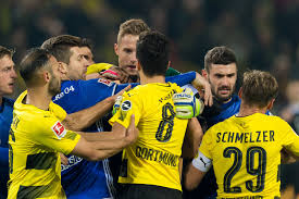 In deutschland steigt am wochenende ein echter klassiker: Match Preview Borussia Dortmund Face Schalke 04 In Crucial Revierderby