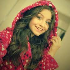 La primera vez que vi a karol fue de casualidad en un chifa estaban dando la rosa de guadalupe. Valentina Zenere And Karol Sevilla Home Facebook