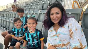We would like to show you a description here but the site won't allow us. Esposa De Xavi Baez Espera Una Buena Temporada Para El Austin Bold Fc Club Deportes Sports Weekly
