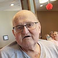 Derek Gladstone's Instagram, Twitter & Facebook