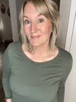 Promote with Sara Lemons (@strickley.sara)