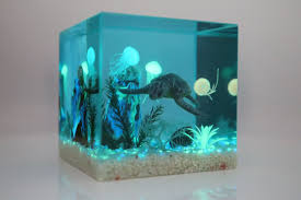 Ocean Resin Diorama Flower Resin Paperweight Smartyleowl Resin Art Resin Jewelry Resin Diorama In 2020 Epoxy Resin Crafts Resin Crafts Resin Artwork