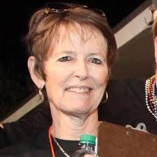 A big thank you to Linda and Mike Munhall for the suitcase full of  beautiful children's books!!!