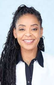 Sandra Rabe's Instagram, Twitter & Facebook