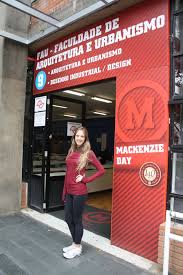 Fernanda Mariano, a mais bela Garota Universitária 2010