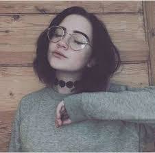 Anais Powell's Instagram, Twitter & Facebook