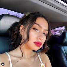 M E L I S S A Melissaa Estrellaa Instagram Photos And Videos Latina Hair Baddie Hairstyles Cute Hairstyles For Medium Hair