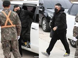 Jun 28, 2021 · the military on monday began administering the second doses of pfizer's coronavirus vaccine to troops aged under 30, the defense ministry said. Bigbang Member Seungri Enlists In The Military Gma Entertainment