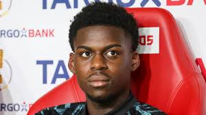 Unnamed Dutch outfit enquire about Kaizer Chiefs defender Aiden McCarthy