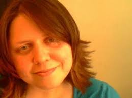 Amy Alls's Instagram, Twitter & Facebook