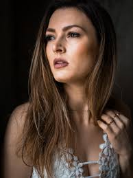 Model: rene Visa: @puchner_vv Location: @joachim_bergauer @dollinger.events  Outfits: @herself 📷: @me Photobuddy: Light: @jinbei_deutschland Ein  intensives Shooting mit jeder Menge Ausdruck, Farbe und Charakter. Danke an  alle Beteiligten für die starke ...