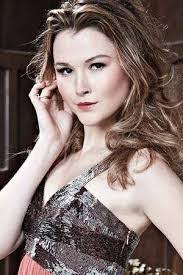 Amber Atherton's Instagram, Twitter & Facebook