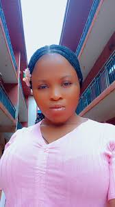 Boyfriend urinates in container due to dark fear