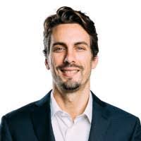 Seth Lang's Instagram, Twitter & Facebook