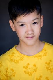 Asher Lee's Instagram, Twitter & Facebook