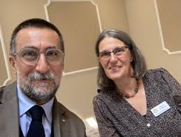 Il Rotary Club Caorle è “sbarcato” a Oxford (Inghilterra). È stata una  piacevole occasione di convivialità in cui Roberto Vitale, nei giorni  scorsi, ha presentato il club caorlotto, guidato nell'annata 2023-2024 da