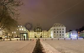 70 m am schloss restaurant • café • catering schlossplatz 15a, 66119 saarbrücken. Schnee Am Saarbrucker Schloss Saarland Bildtankstelle De