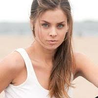 Crystal Ackley's Instagram, Twitter & Facebook