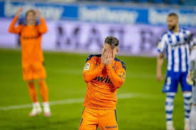 Valencia has completed the signing of kevin gameiro from atletico madrid, reportedly costing the mestalla club €16 million. Vcf Gameiro Engorda La Lista De Bajas Plaza Deportiva