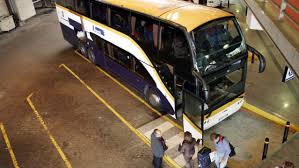 Los autobuses a coruña son gestionados por la compañía de tranvías de a coruña. Monbus Se Hace Con La Linea De Bus Mas Rentable Tras Haber Renunciado A Ella