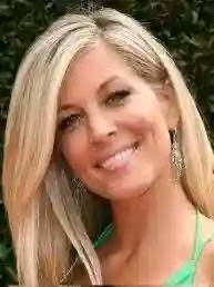 EVERYONE IS GOING 7O RUN AWAY FROM THIS QUESTION" ١١١ LOVEGOD? GOD? LOVE DO  YoU מריםל