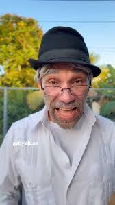 Sammy Irizarry's Instagram, Twitter & Facebook