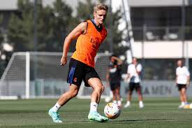 Martin odegaard during the uefa europa league semi final at the. Martin Odegaard Considering Move Back To Arsenal Report Managing Madrid