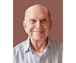 Colleen Whipple's Instagram, Twitter & Facebook