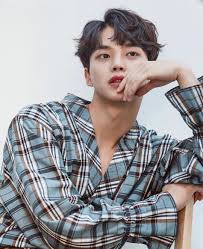 The Pic That He Used As Sun Oh Display Pic In Love Alarm 송강 Songkang Lovealarm Lovealarm2019 Kimsohyun Junggaram Son Actors Song Kang Ho My Love Song