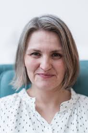 Agnieszka Serafin's Instagram, Twitter & Facebook