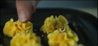 Resepi semperit cheese sesuai untuk hidangan di hari raya. Resepi Mudah Biskut Semperit Cheese Guna Marjerin 5 Langkah Je Aneka Resepi Mudah Dan Sedap