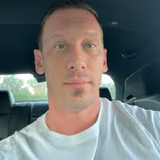 Josh Yonutas (@jyonutas) • Facebook