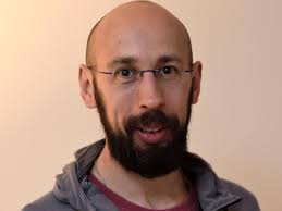 Der Barmstedter Viktor Ivanov hilft Flüchtlingen aus der Ukraine