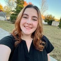 Savannah Meade's Instagram, Twitter & Facebook